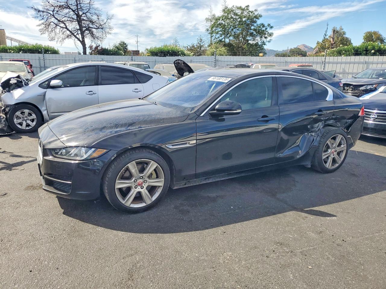 2017 Jaguar XE, Premium