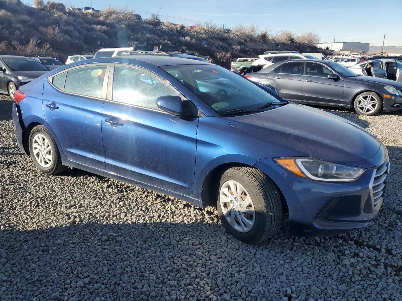 2017 Hyundai Elantra, SE