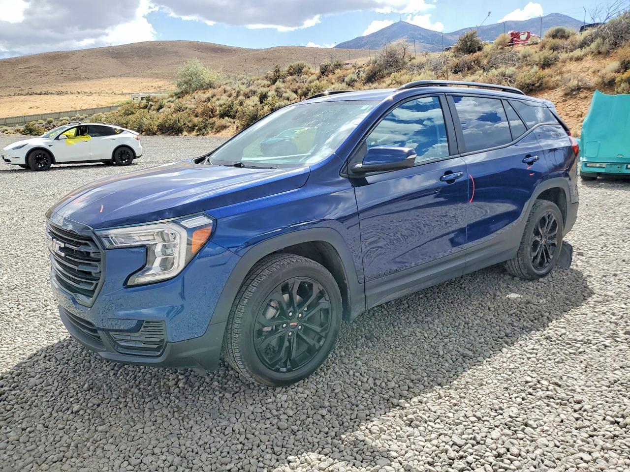 2022 GMC Terrain, Sle