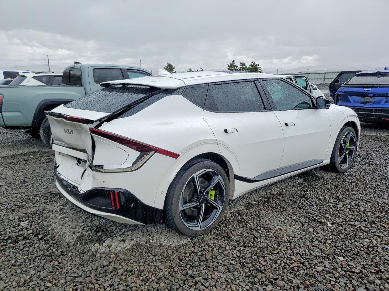 2023 KIA EV6