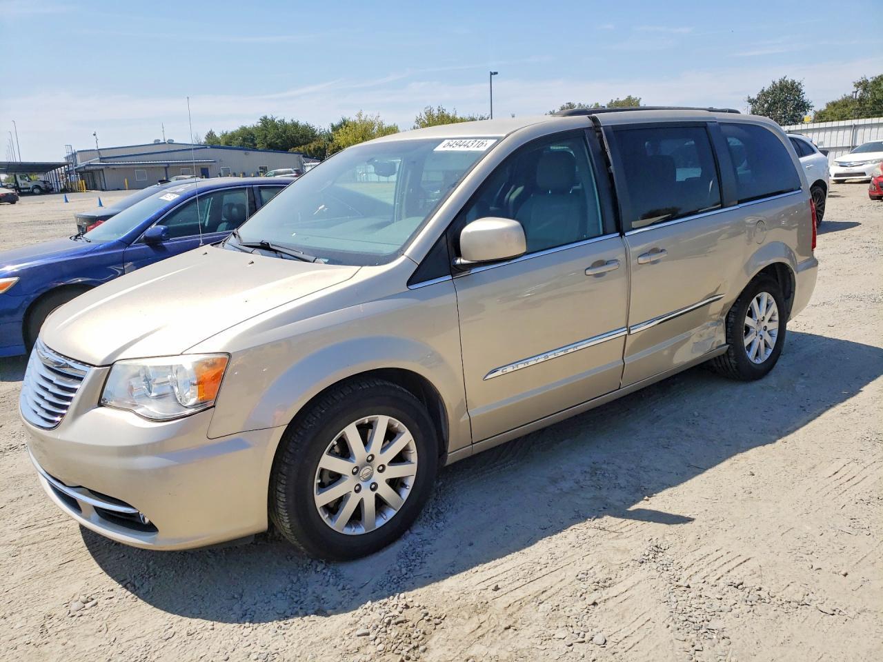 2015 Chrysler Town and Countr...