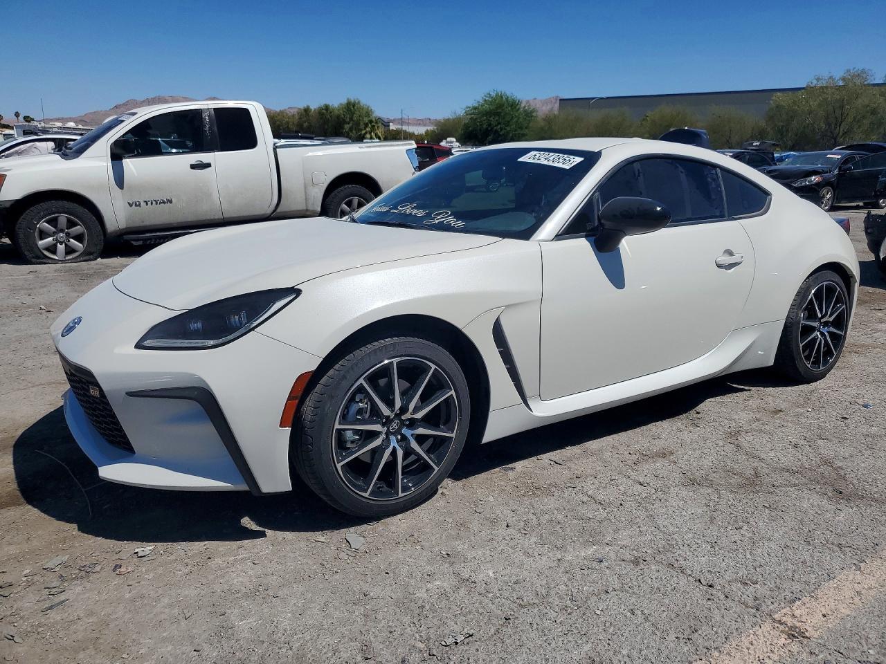 2024 Toyota GR86, Base