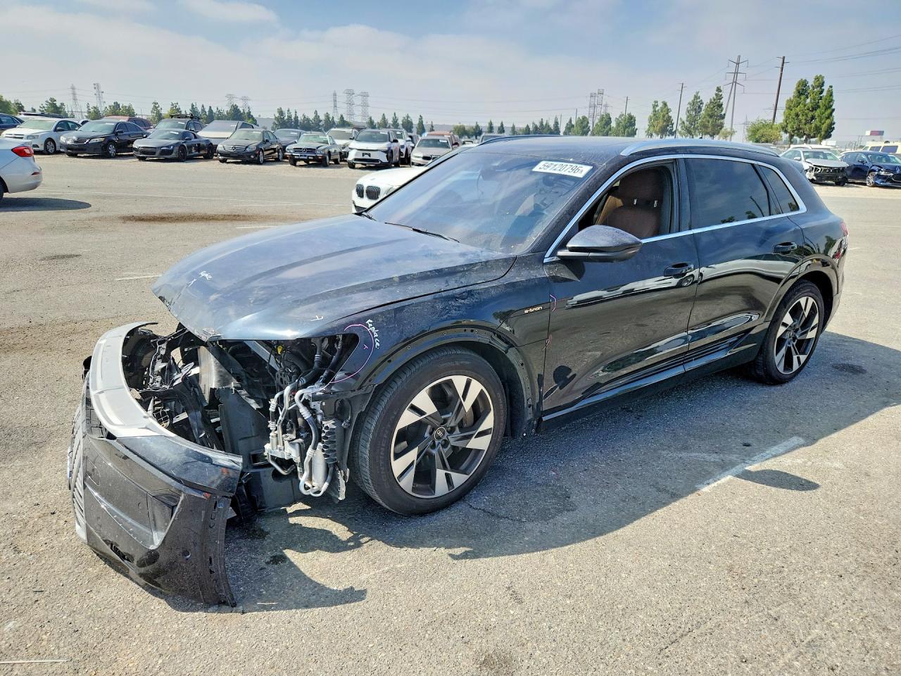 2022 Audi E-Tron, Premium Plus