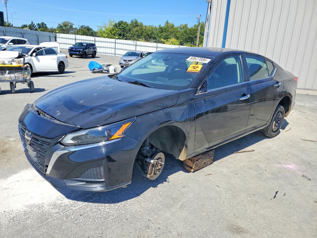 2024 Nissan Altima, SV