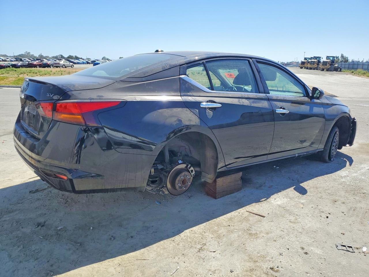 2024 Nissan Altima, SV