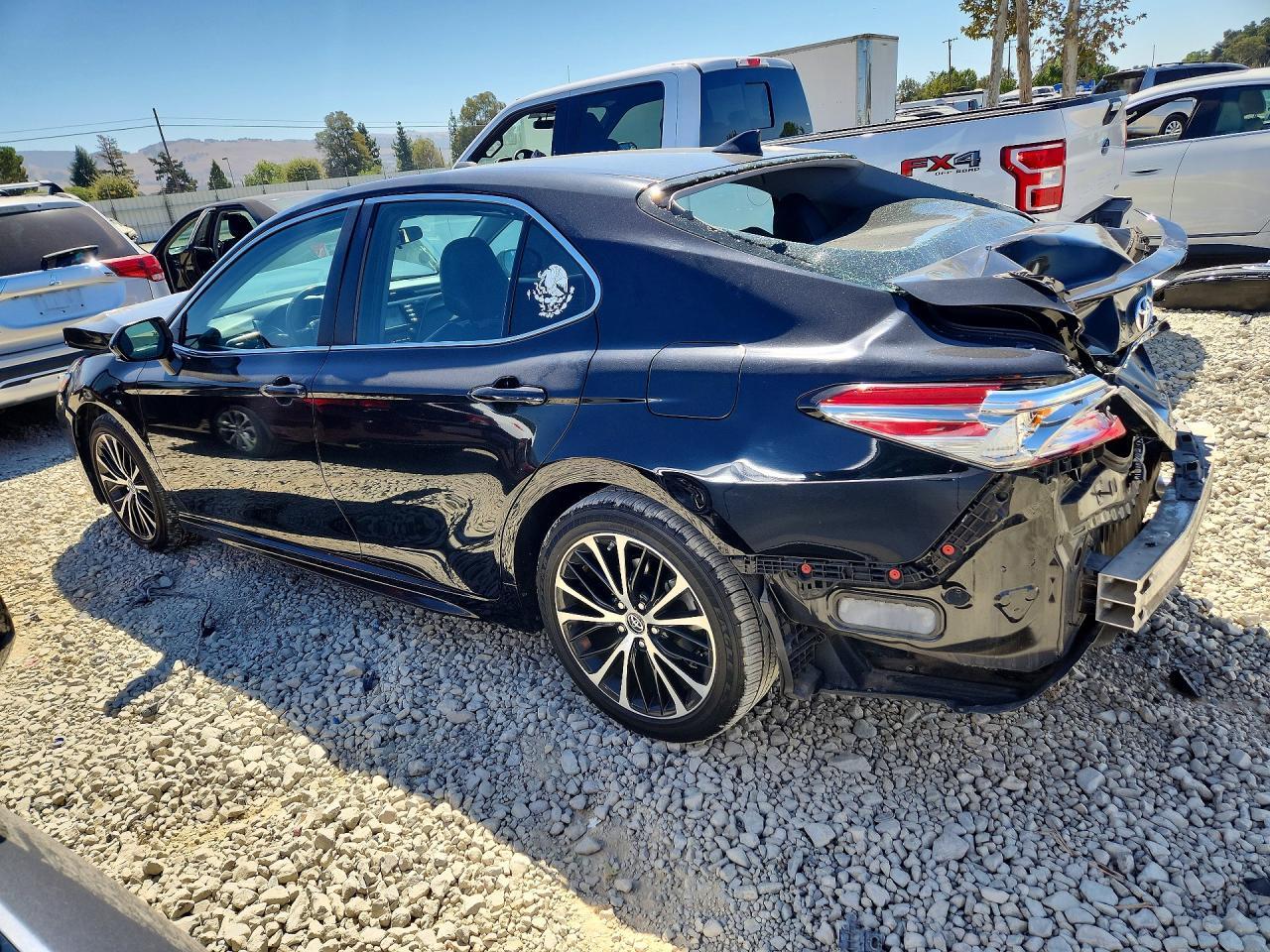 2019 Toyota Camry, SE