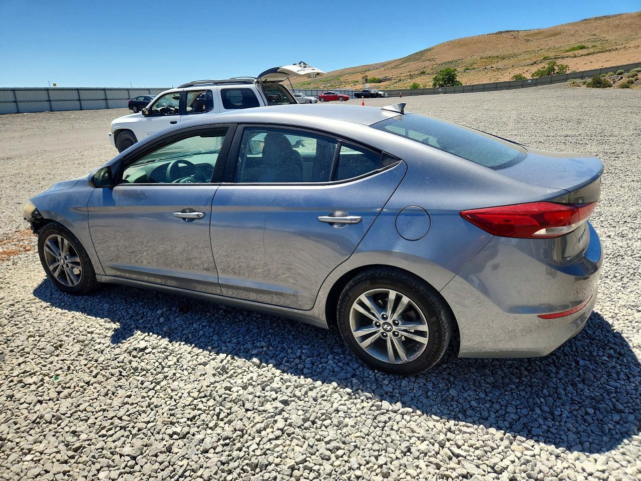 2018 Hyundai Elantra, Sel