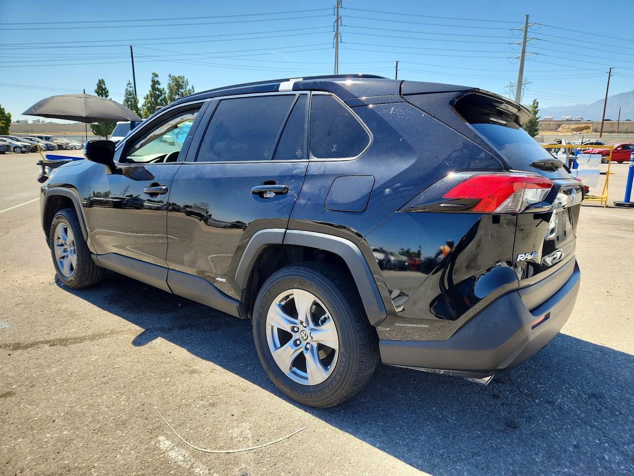 2022 Toyota RAV4, LE