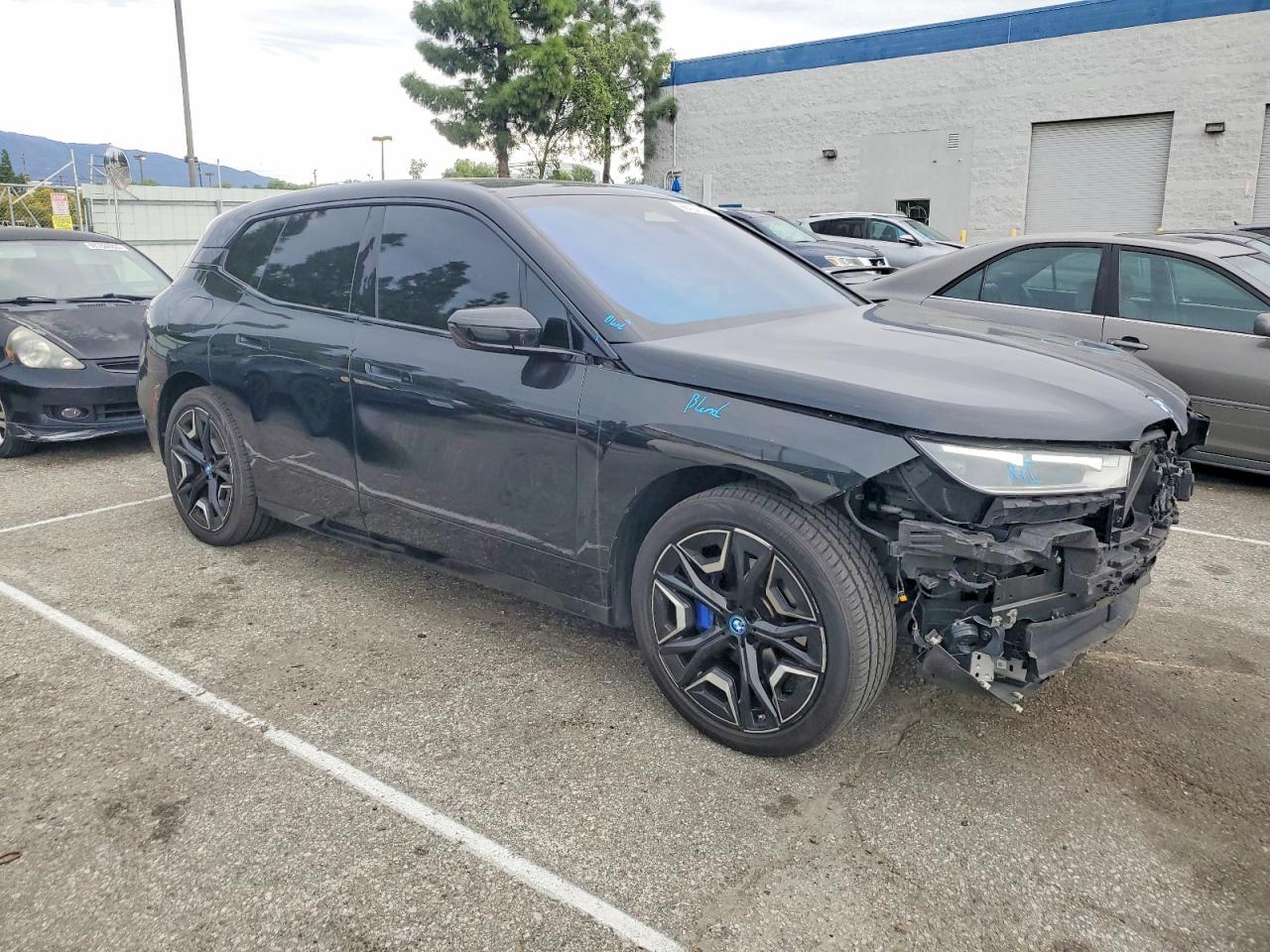 2024 BMW IX, Xdrive50
