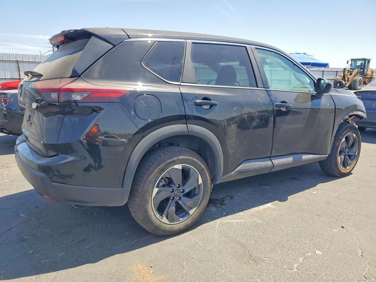 2025 Nissan Rogue, SV