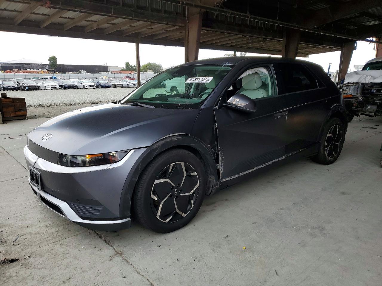 2022 Hyundai Ioniq, Sel