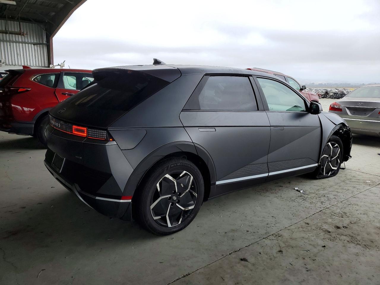 2022 Hyundai Ioniq, Sel