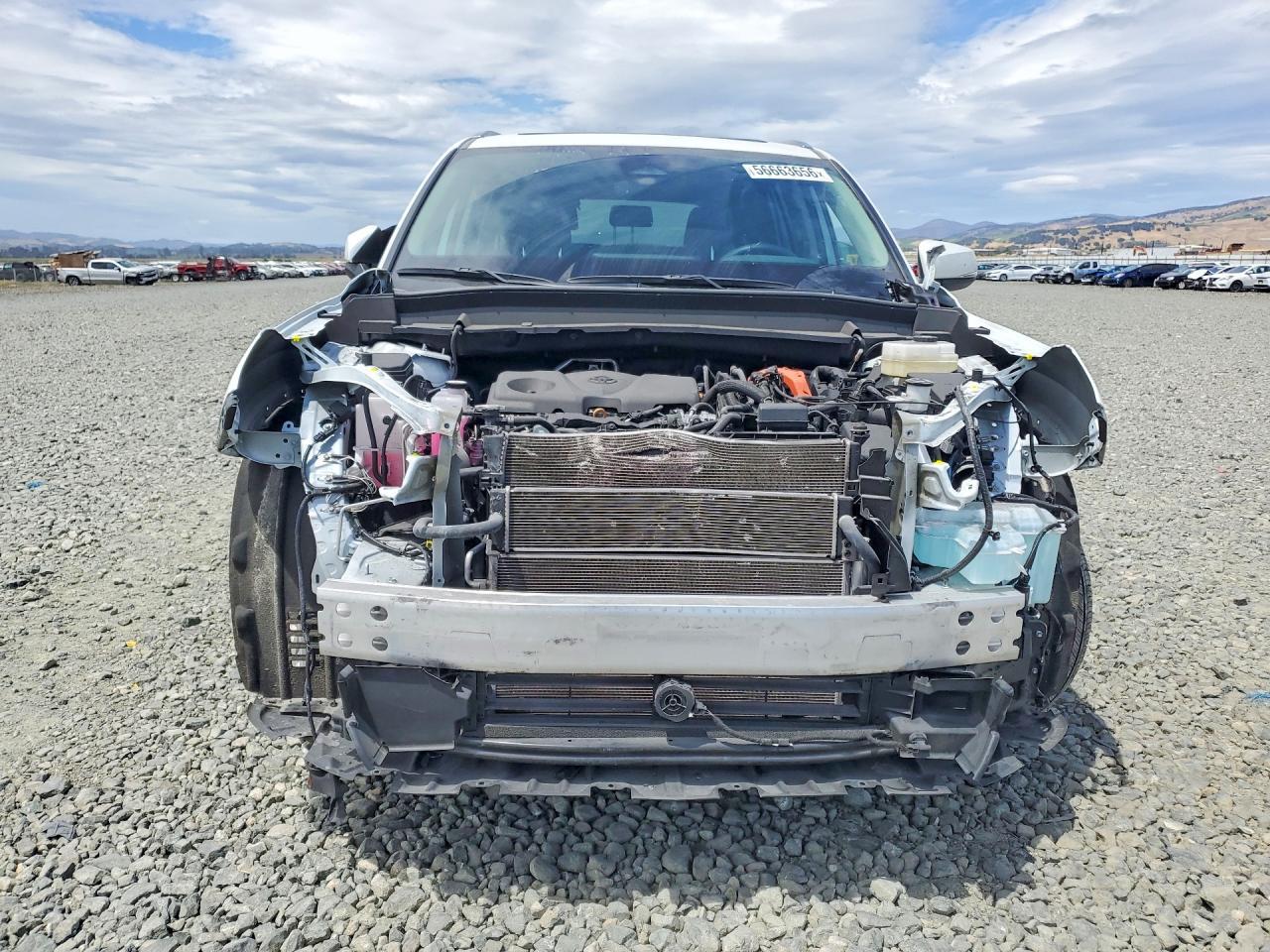 2025 Toyota Grand, Xle