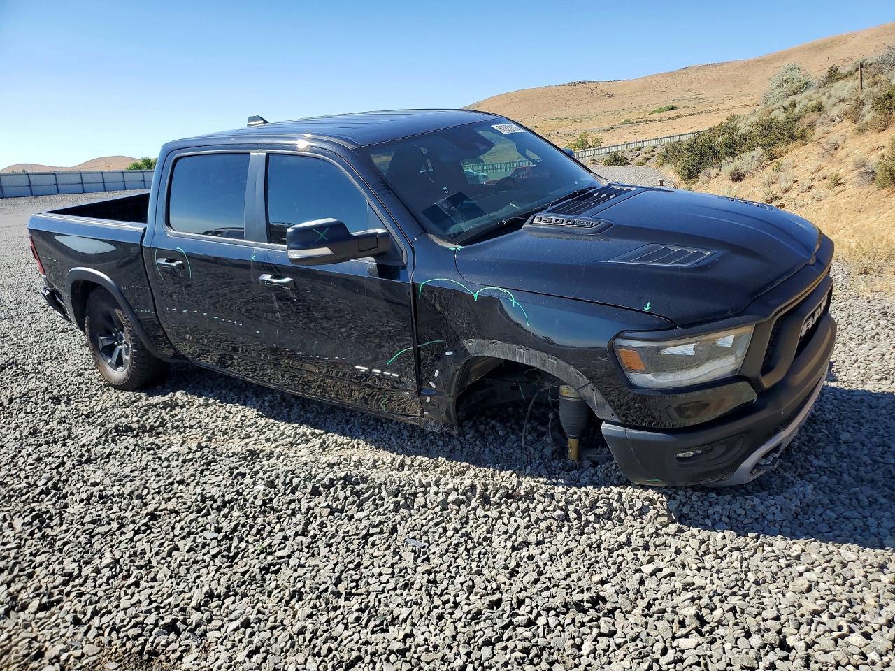 2021 RAM 1500, Rebel