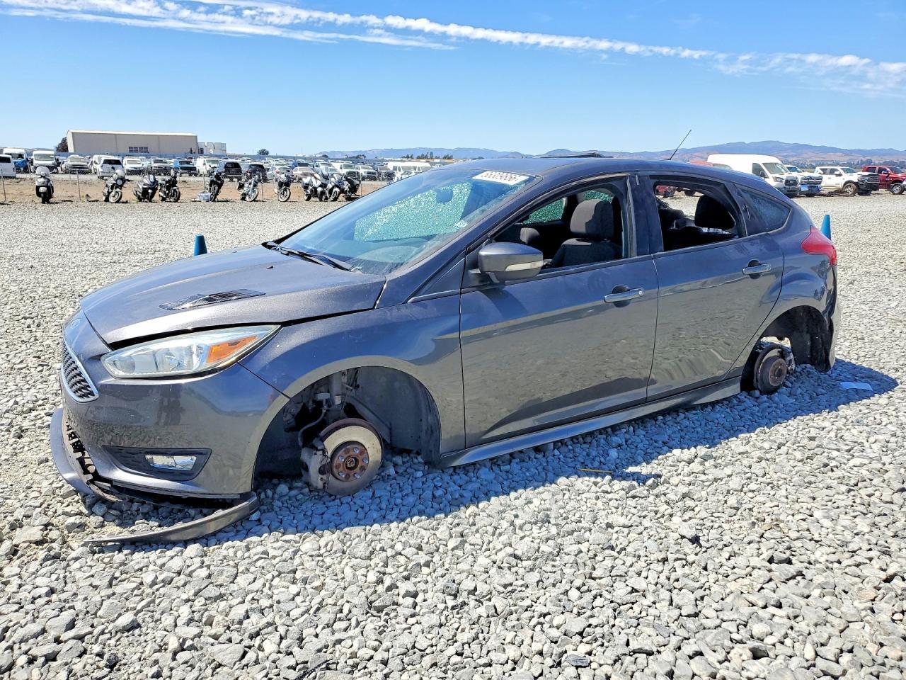2016 Ford Focus, SE