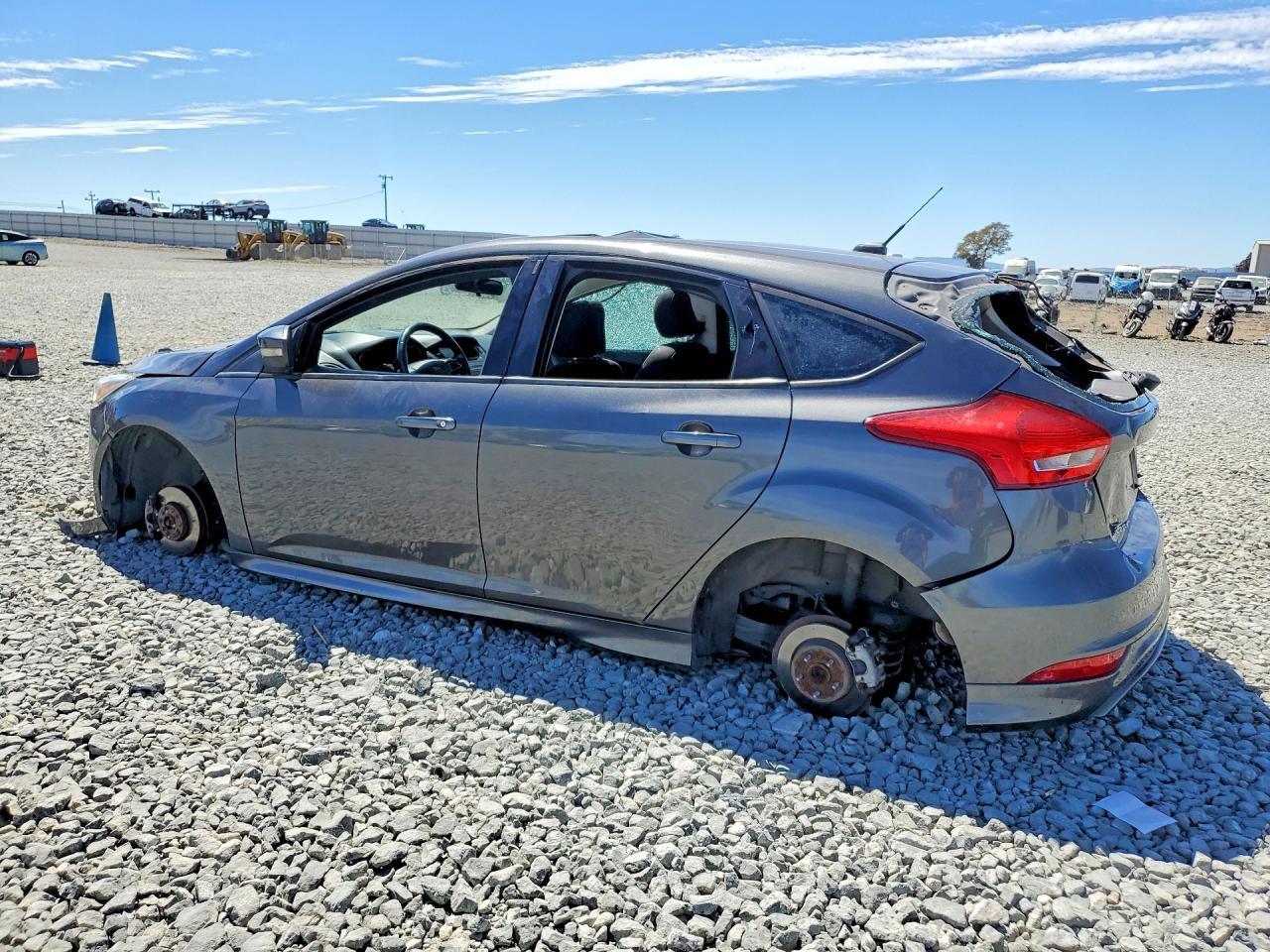 2016 Ford Focus, SE