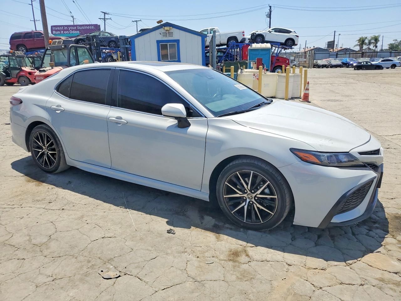 2023 Toyota Camry, SE