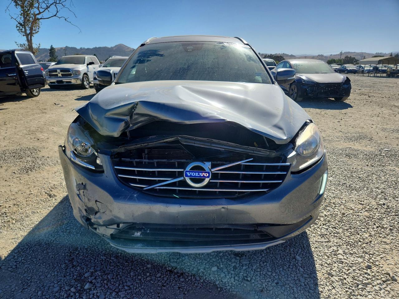 2016 Volvo XC60, T6 Premier