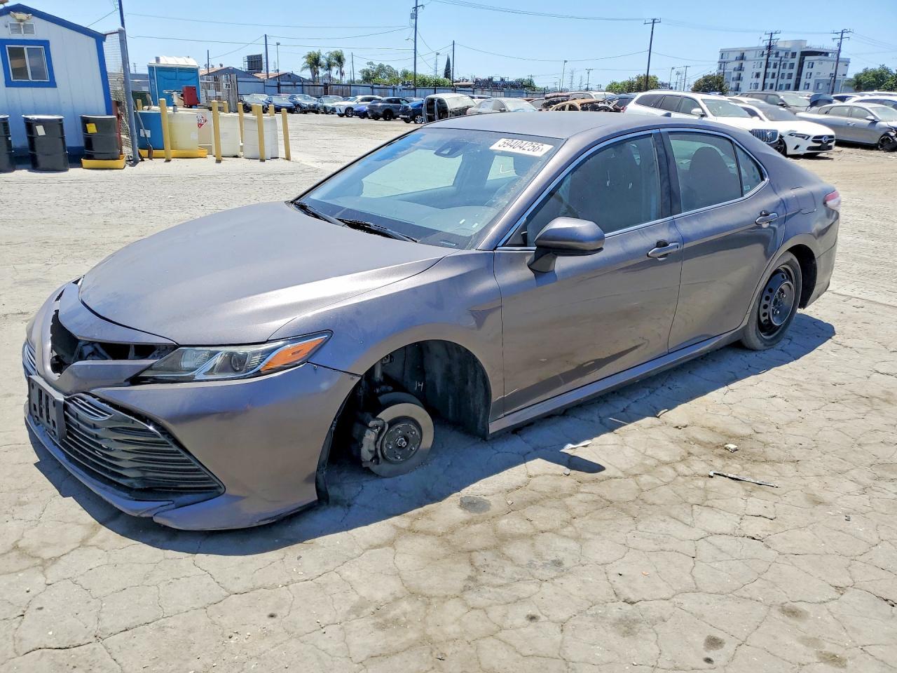 2020 Toyota Camry, LE