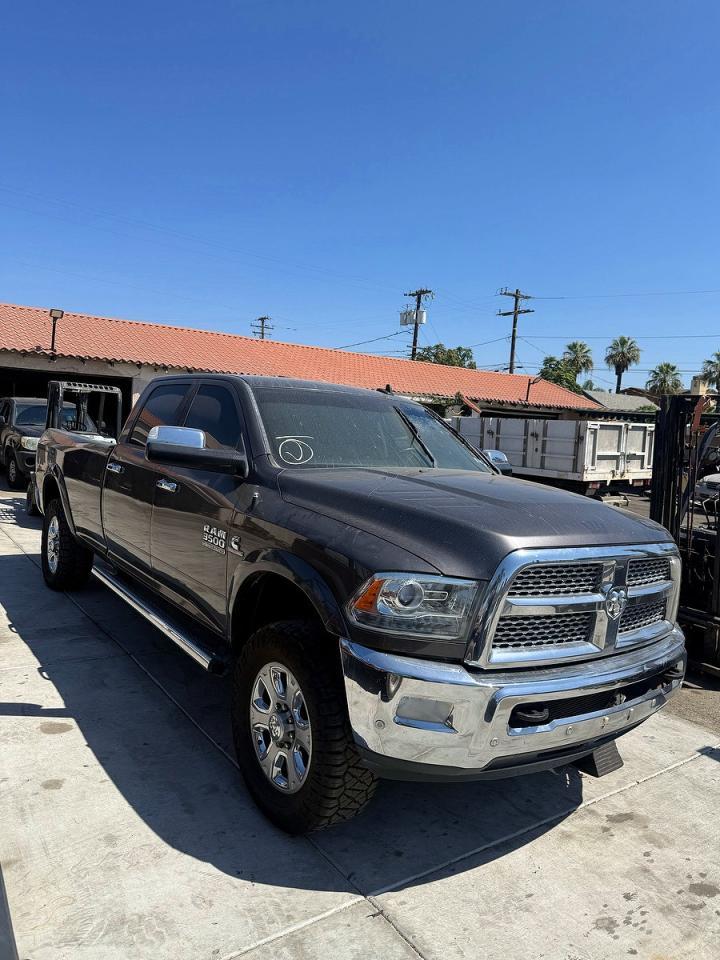 2018 RAM 3500, Laramie