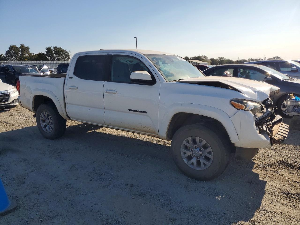 2019 Toyota Tacoma, SR5