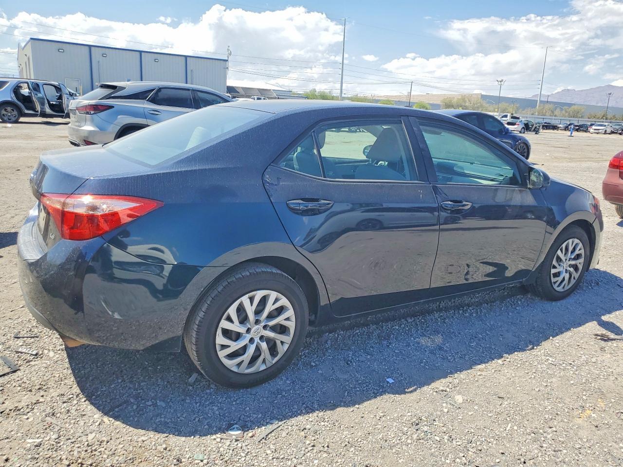 2017 Toyota Corolla, LE