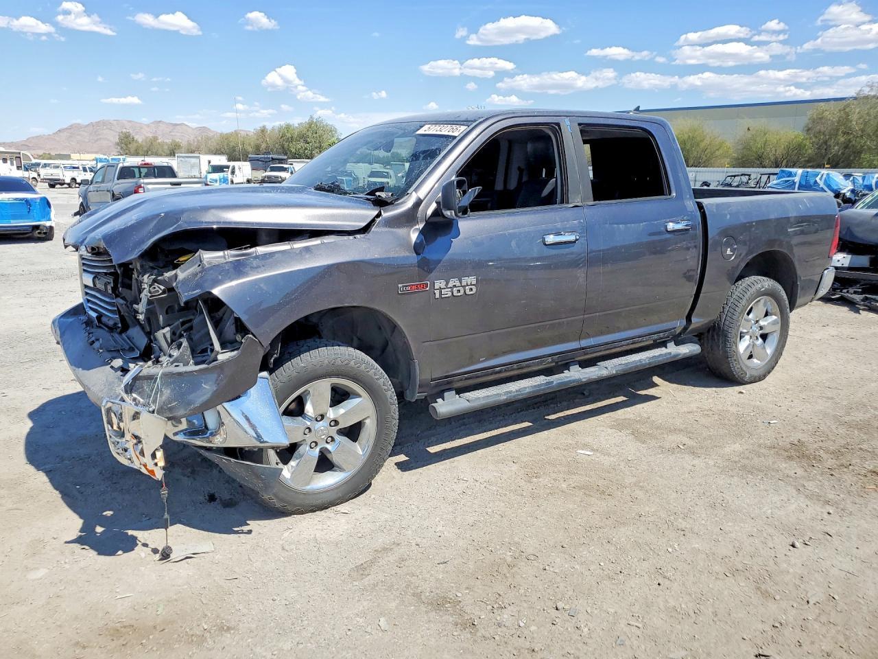 2016 RAM 1500, Slt