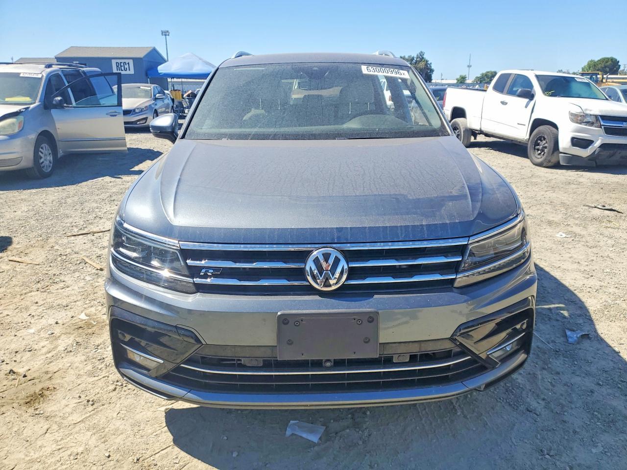 2020 Volkswagen Tiguan, Sel P...