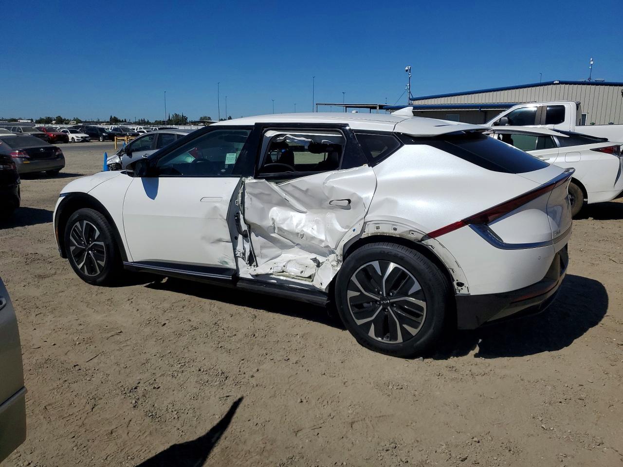 2024 KIA EV6, Wind