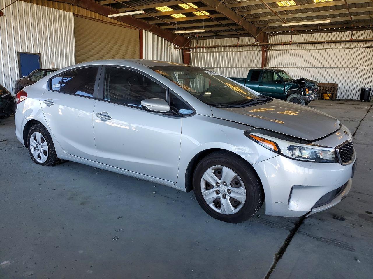 2017 KIA Forte, LX