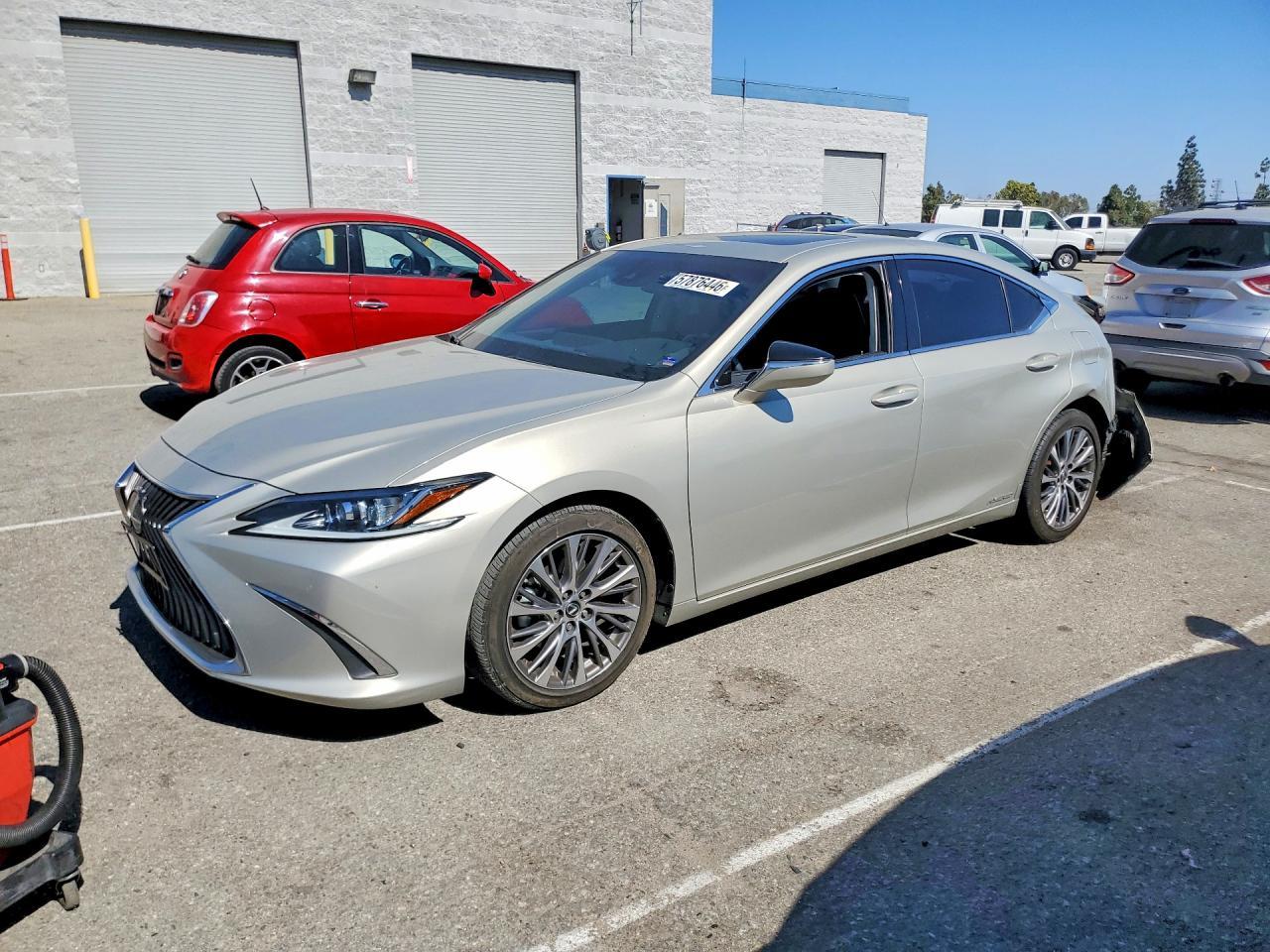2020 Lexus ES, 300H