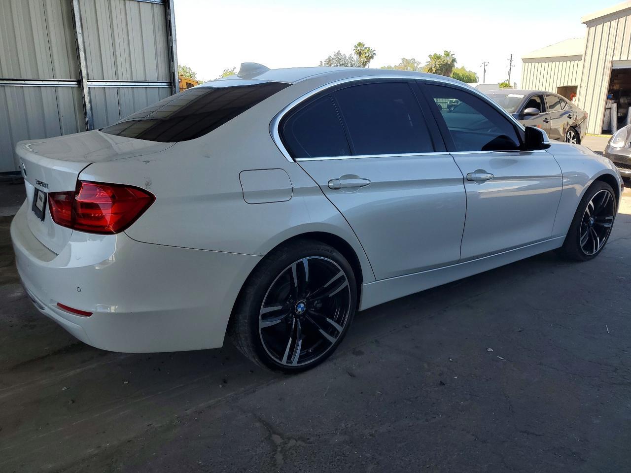 2015 BMW 3 Series, 328I