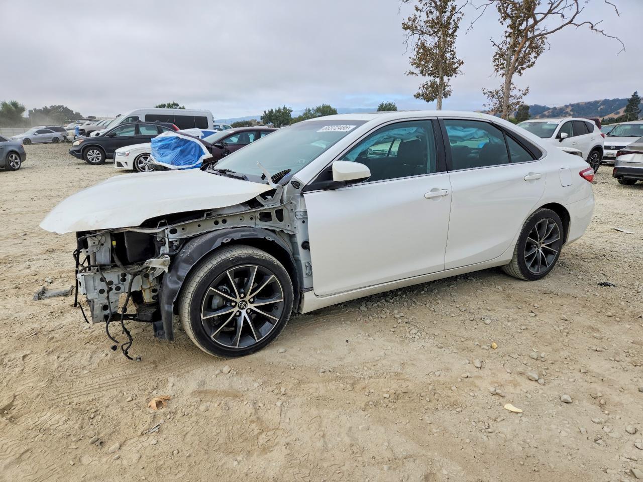2016 Toyota Camry, Xse