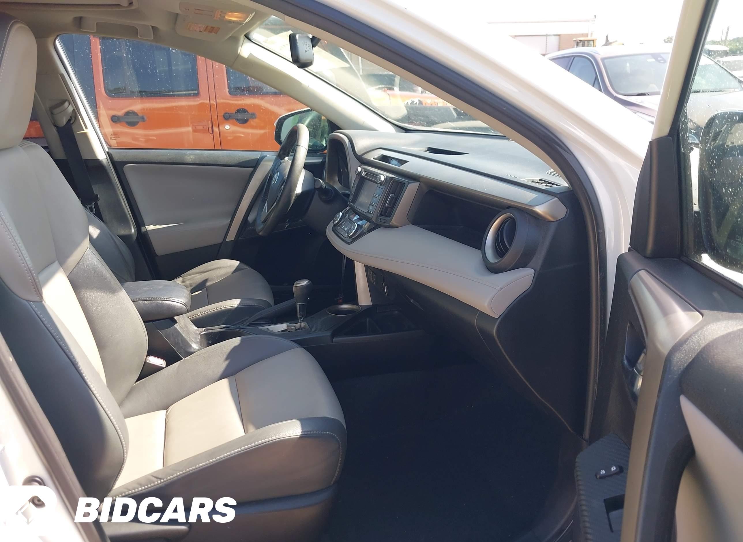 2015 Toyota RAV4, Limited