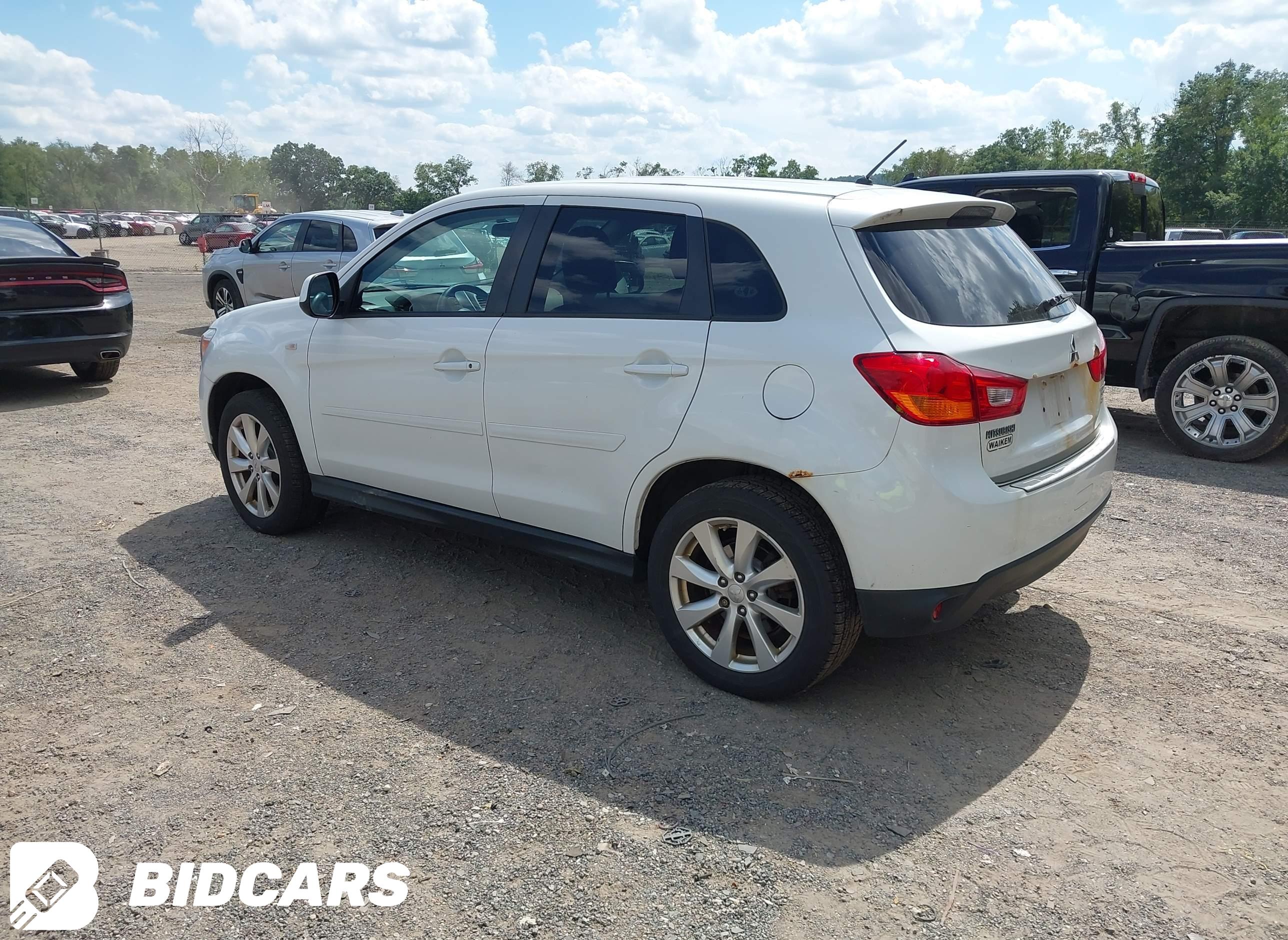 2015 Mitsubishi Outlander, Sp...
