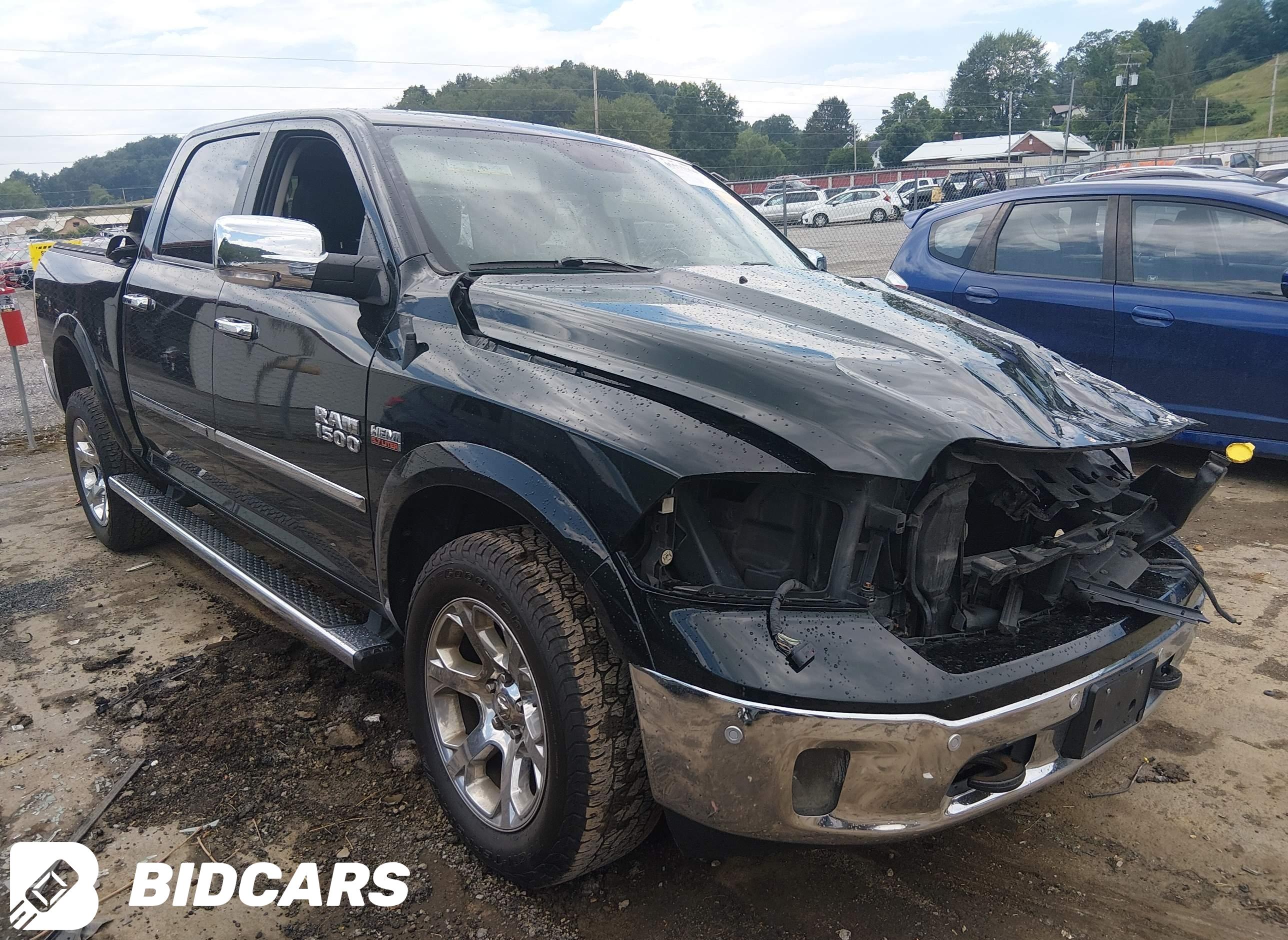 2016 RAM 1500, Laramie