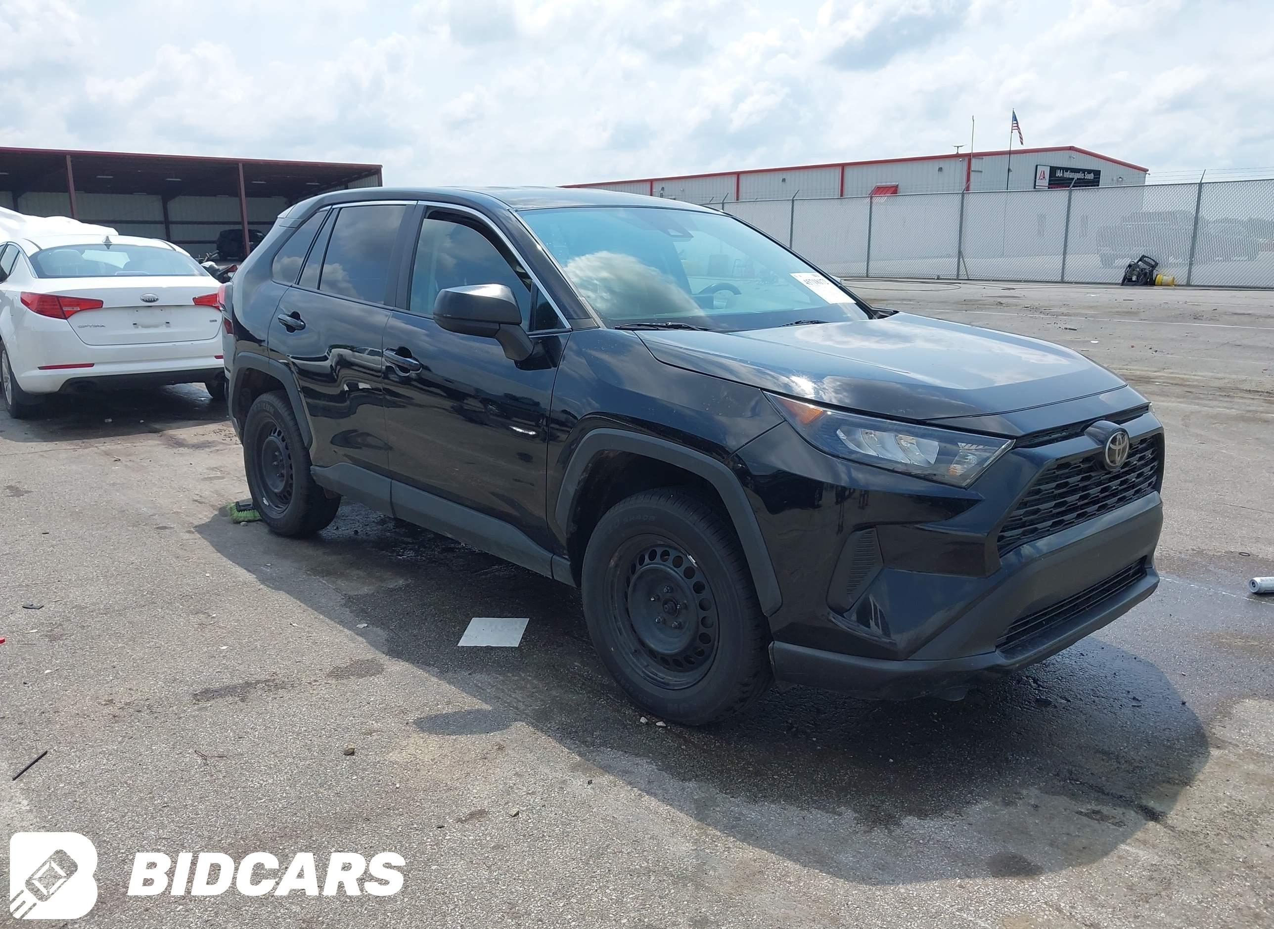 2022 Toyota RAV4, LE