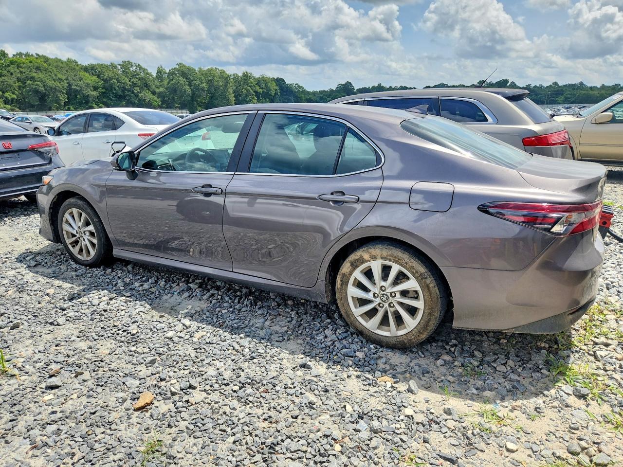 2024 Toyota Camry, LE