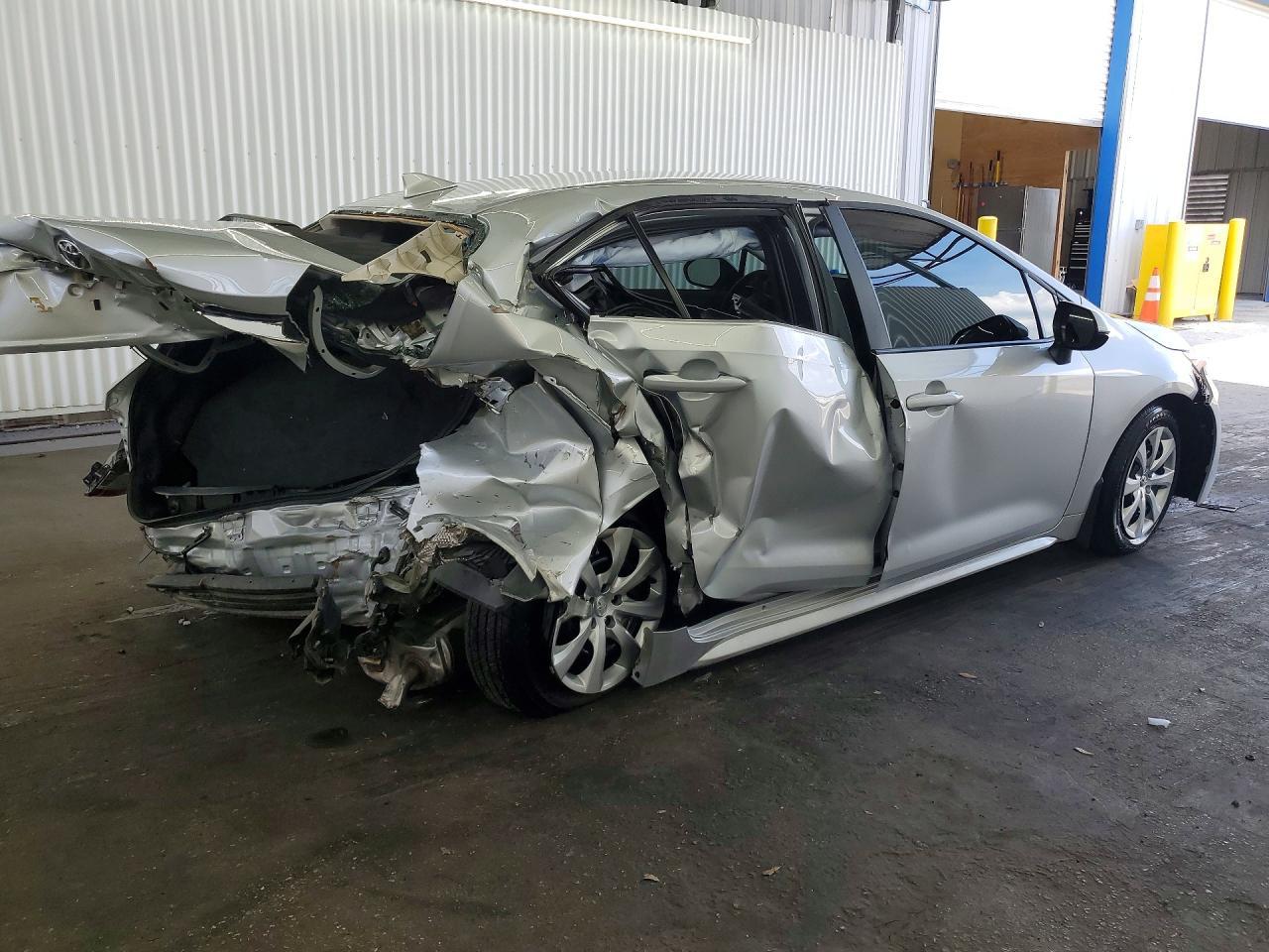 2026 Toyota Corolla, LE