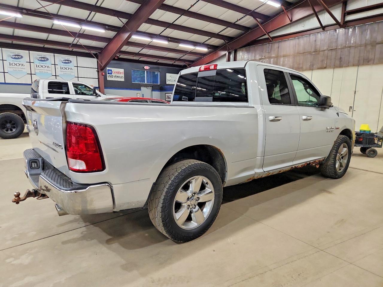 2016 RAM 1500, Slt