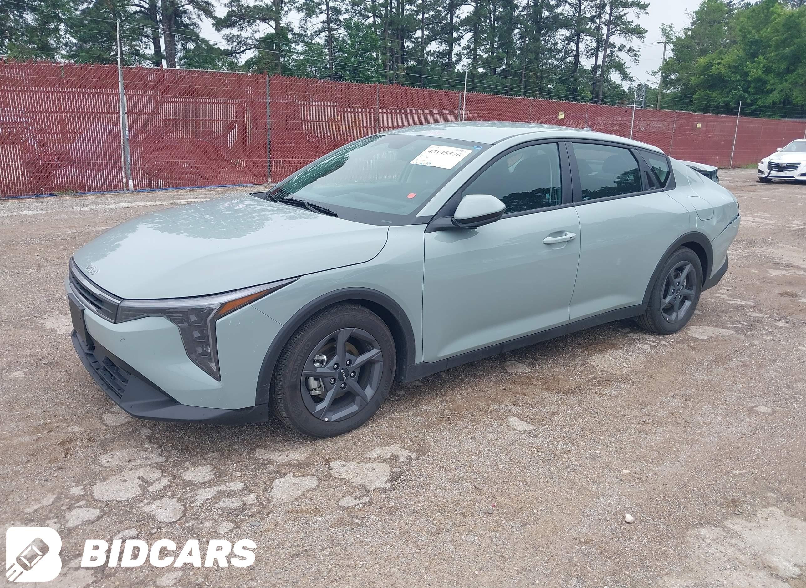 2025 KIA K4, Lxs