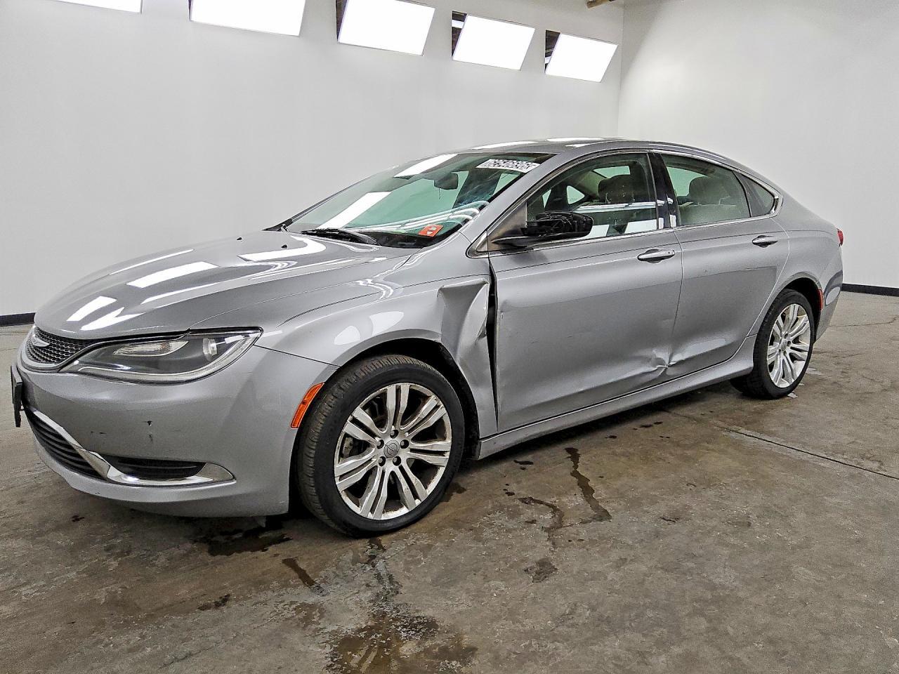 2015 Chrysler 200, Limited