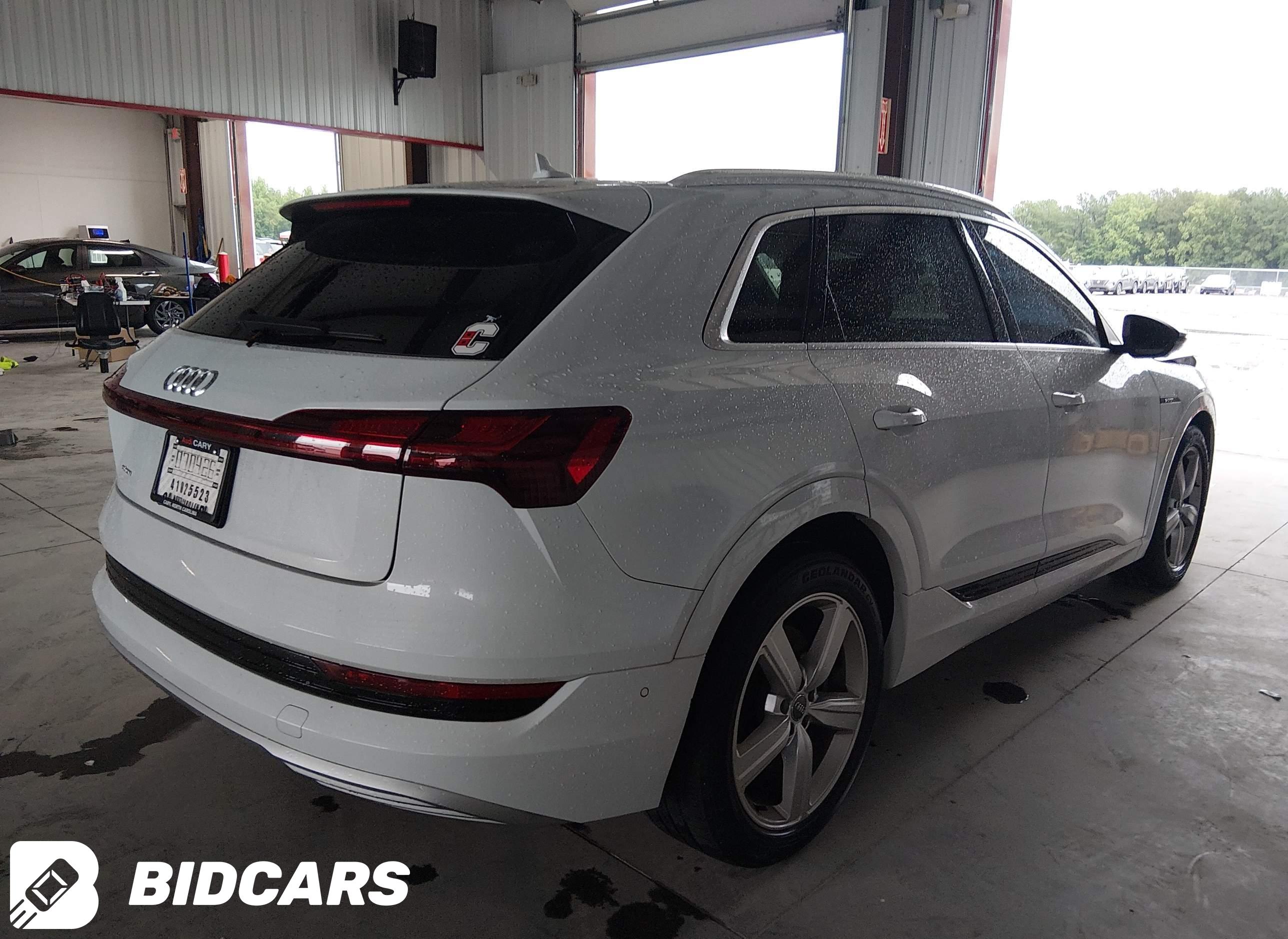 2019 Audi E-Tron, Premium Plus