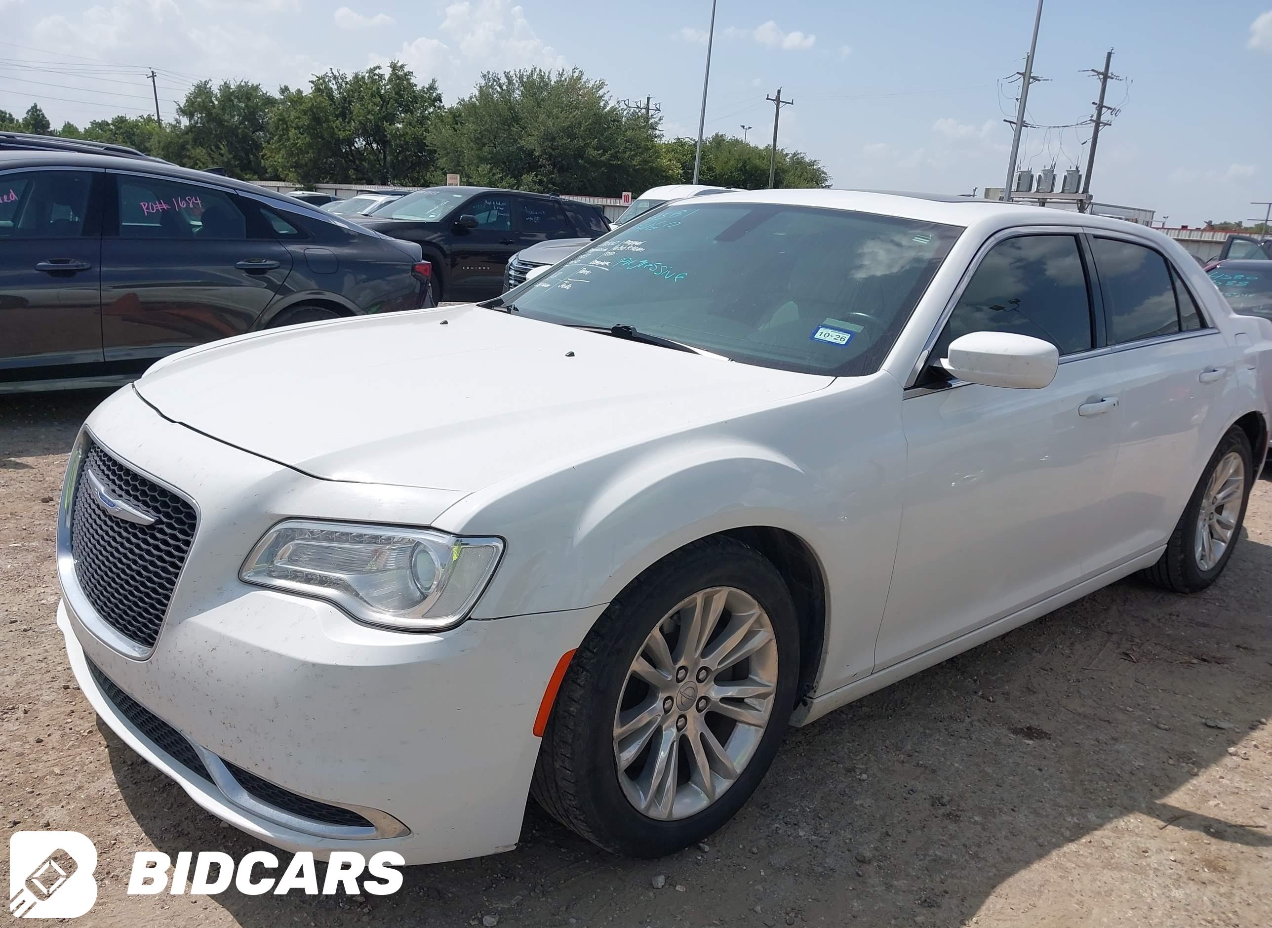 2019 Chrysler 300, Touring L
