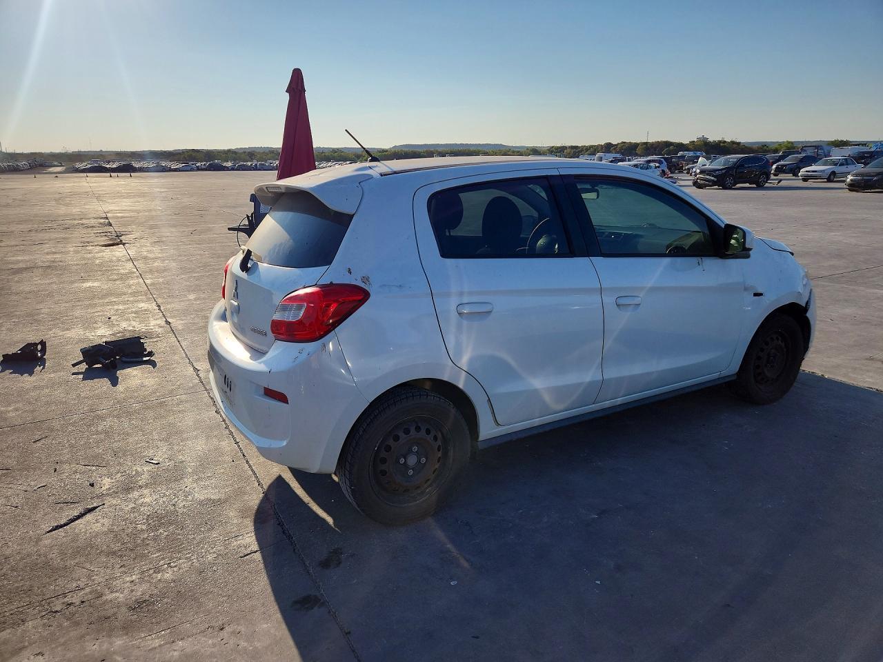 2017 Mitsubishi Mirage, ES