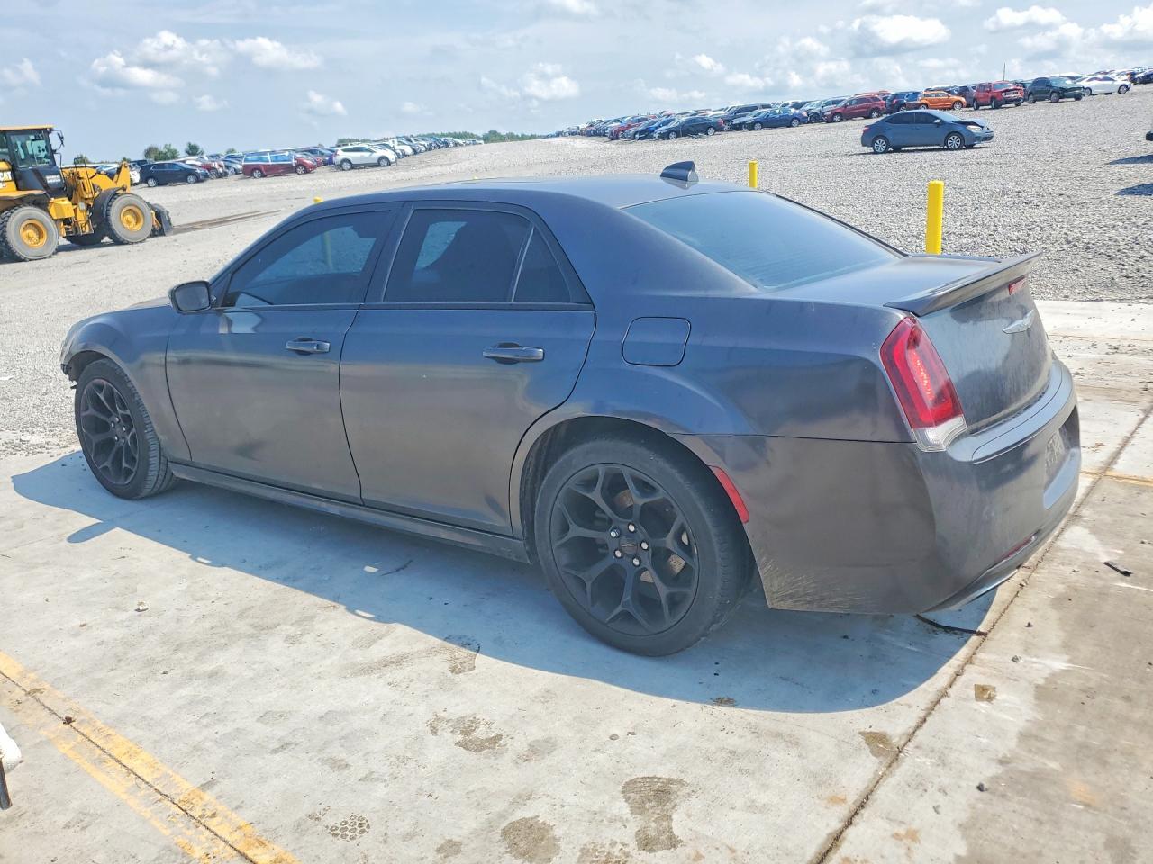 2018 Chrysler 300, S