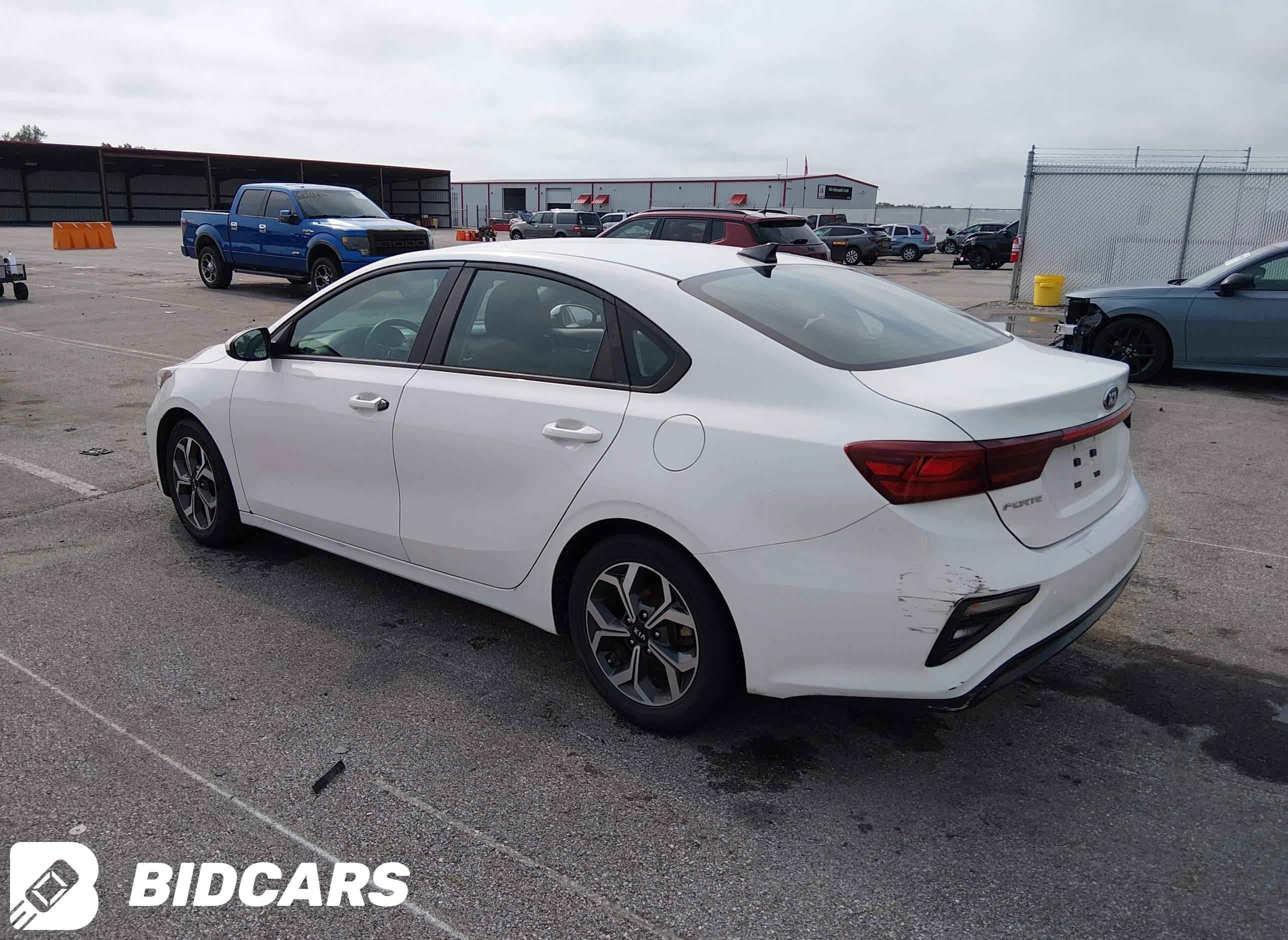 2020 KIA Forte, Lxs
