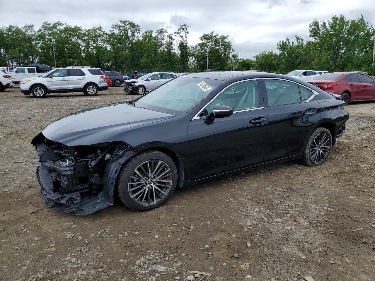2023 Lexus ES, Base