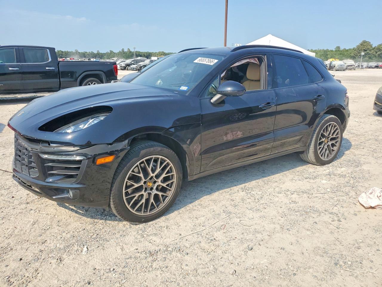 2017 Porsche Macan, S