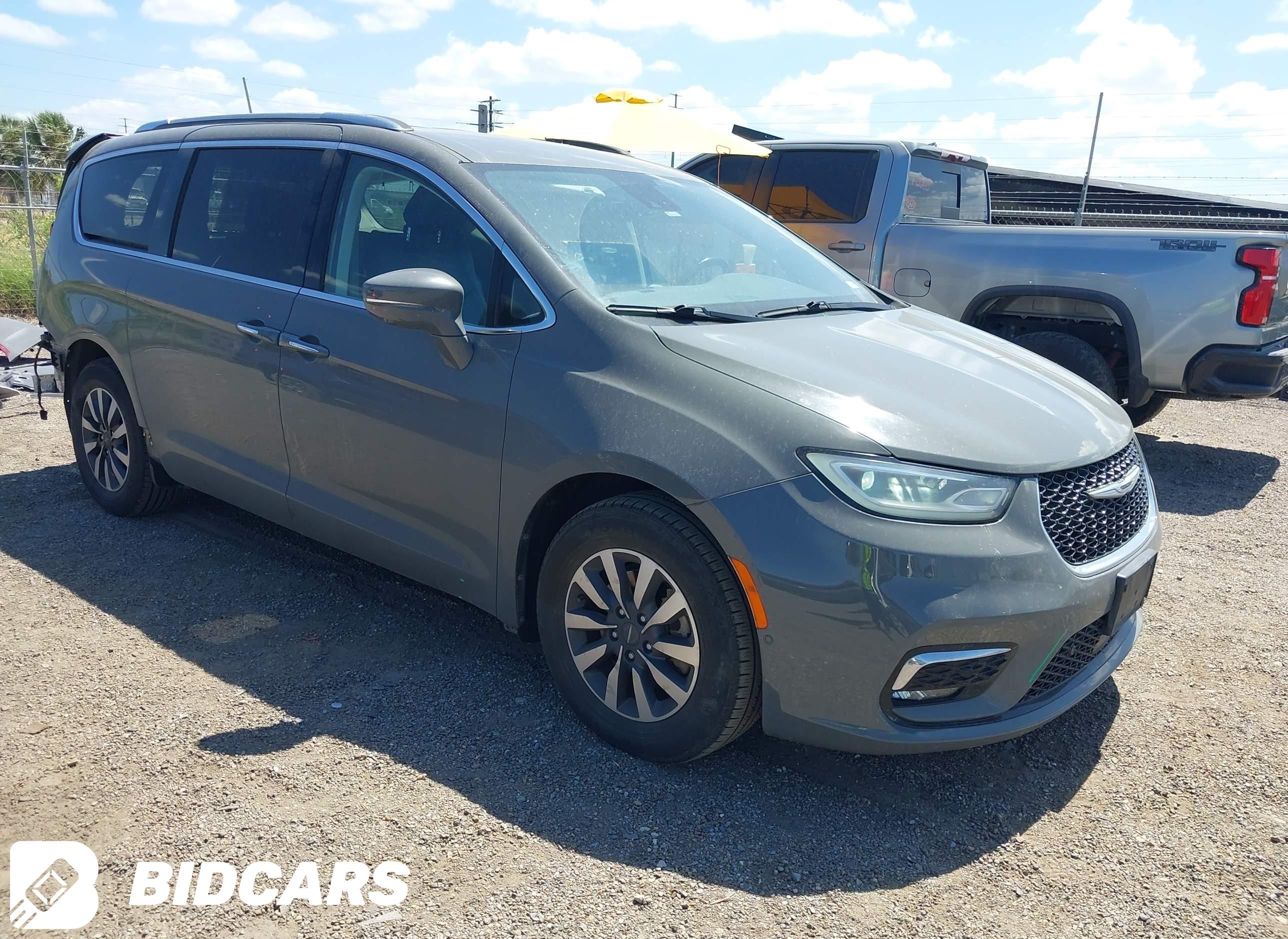 2021 Chrysler Pacifica, Touri...